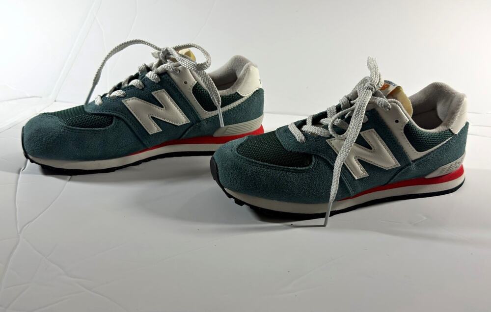 New Balance 574 Classic Youth Size 4 Green Suede Sneakers